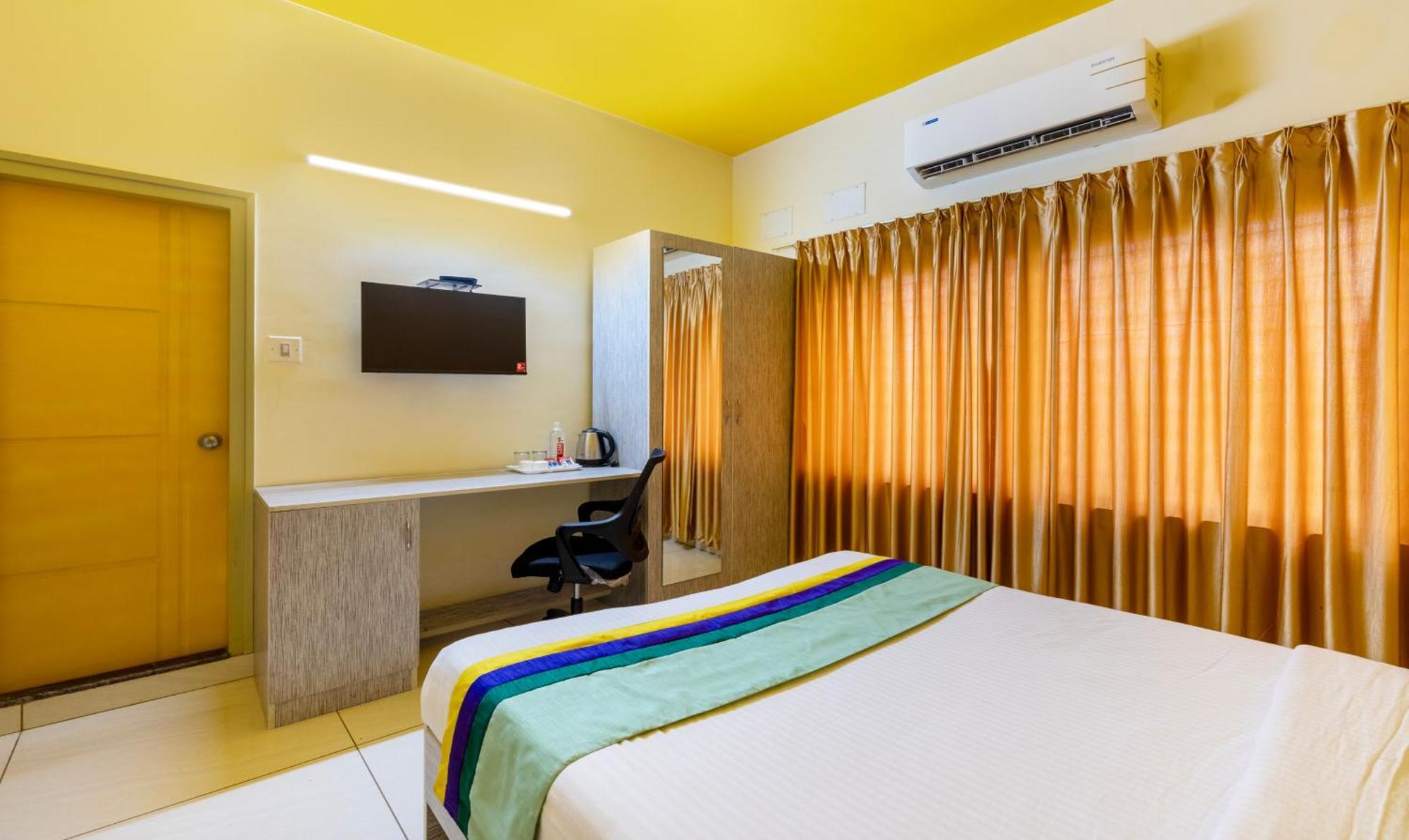 Treebo Four Seasons Hotel ไมซอร์ ภายนอก รูปภาพ